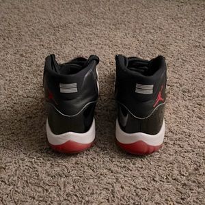 Air Jordan 11 bred! Used condition but well taken care of!